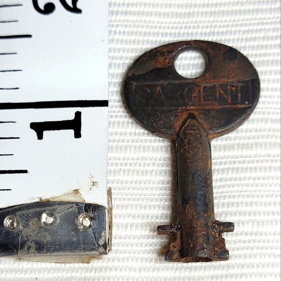 ANTIQUE SARGENT KEY #3 - Picture 1 of 2